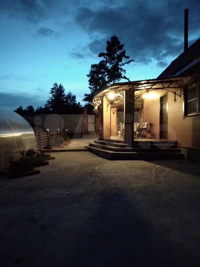 Дом 210 м² на участке 15 сот.