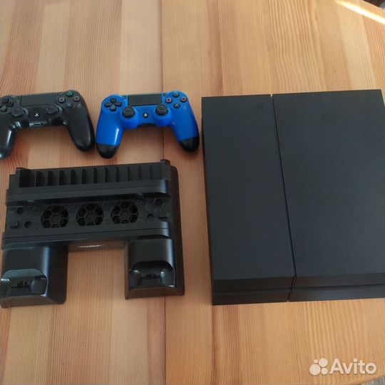 Sony PS4 Fat 1tb 2 dualshock