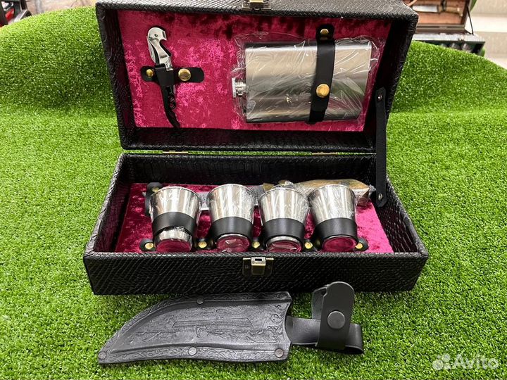 Кейс подарочный кожаный