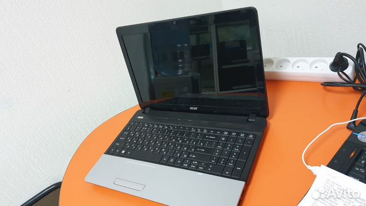 Ноутбук - Acer Aspire E1-571G 6OF