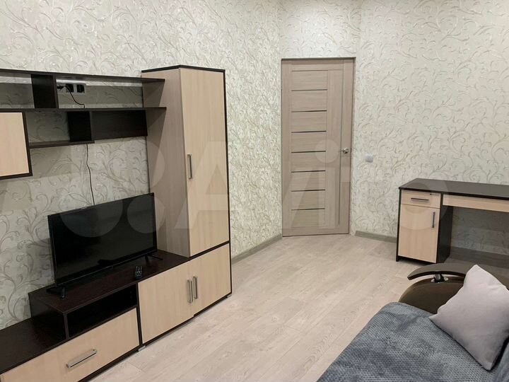 1-к. квартира, 37 м², 1/14 эт.