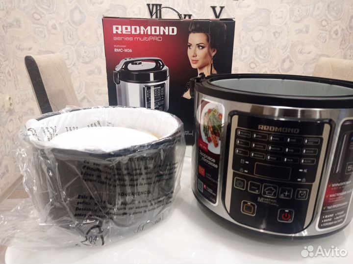 Мультиварка Redmond RMC-M36