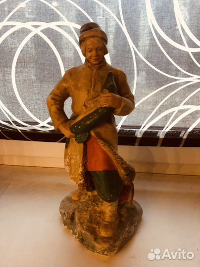 Статуэтка Емеля