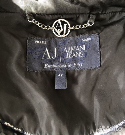Куртка демисезонная женская armani 42 черная