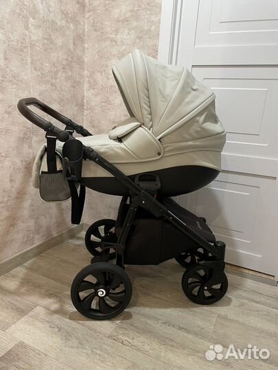 Коляска Tutis Nanni 2 в 1 (Эко-кожа)