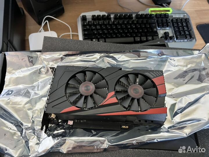 Видеокарта Asus GTX 950