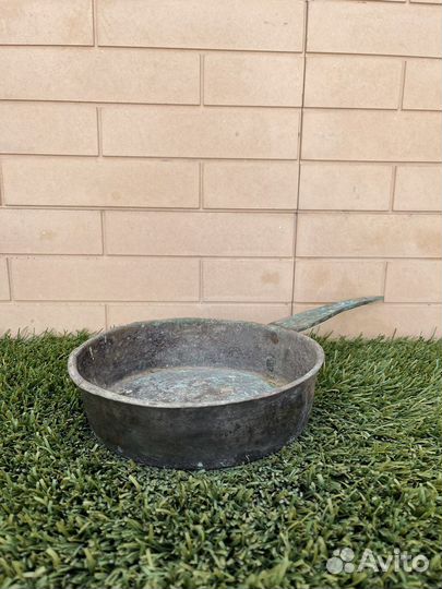 Сковорода старинная