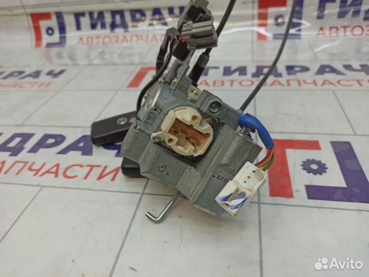 Замок зажигания Nissan Tiida (C11) D8700-9U11A