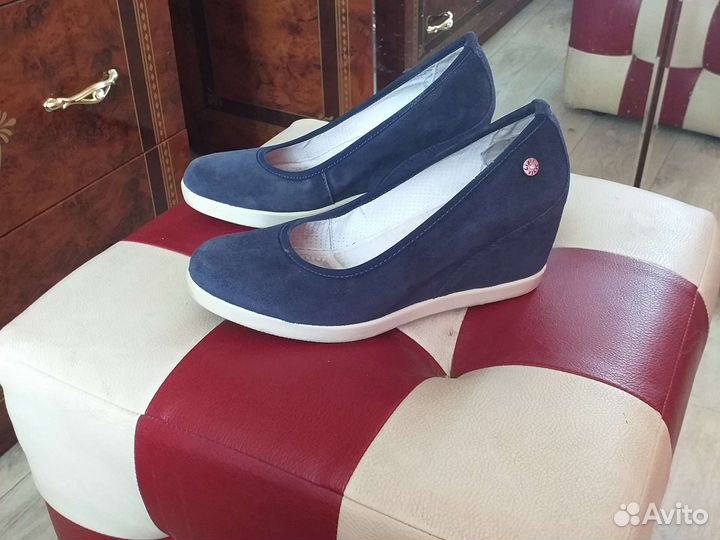 Туфли женские 36-37размер италия