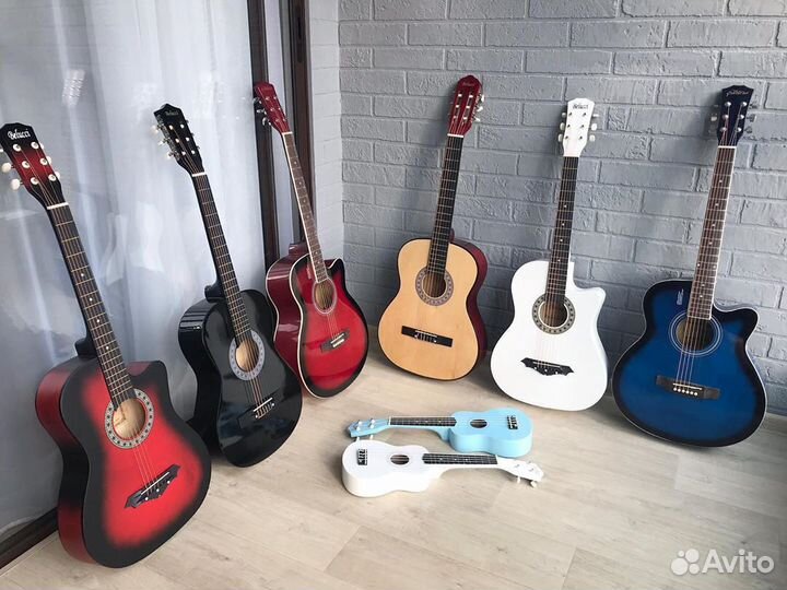 Укулеле гавайская гитара новая