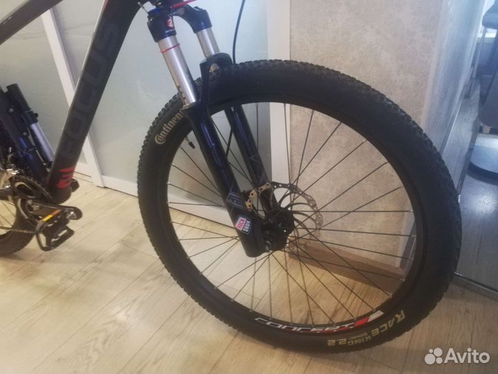 Велосипед карбоновый