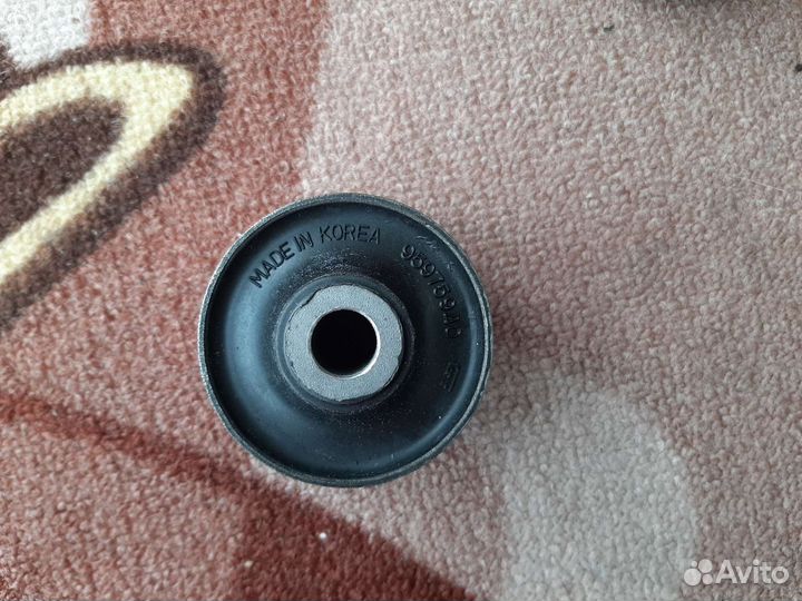 Сайлентблок (задний) переднего рычага