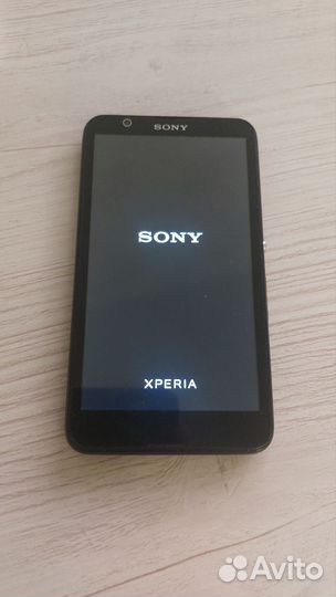 Sony Xperia E4, 8 ГБ