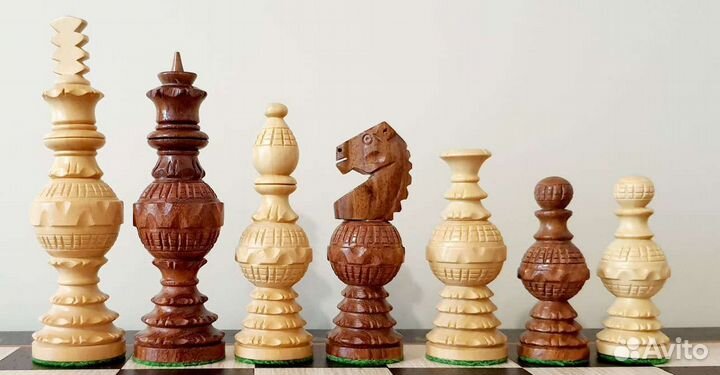 Шахматы Индия Шахматные фигуры Глобус 13 см