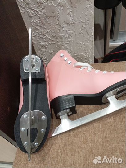 Коньки фигурные