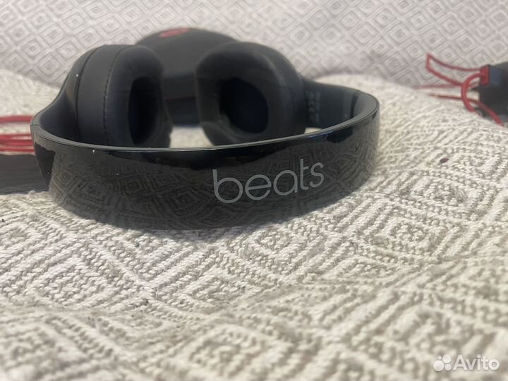 Beats Solo