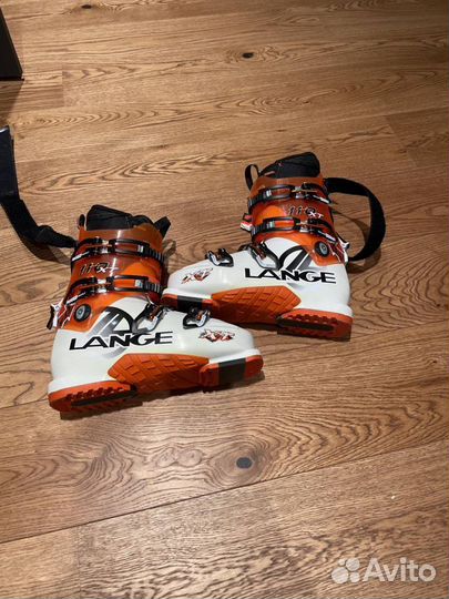 Горнолыжные ботинки Lange XT 110