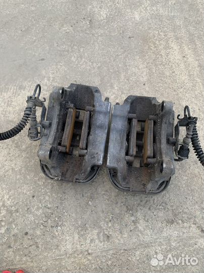 Задний тормозной суппорт Audi Q7 4L