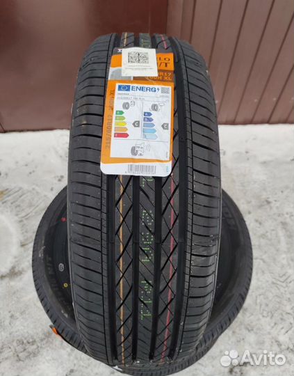 Tracmax X-Privilo H/T 215/60 R17 100H