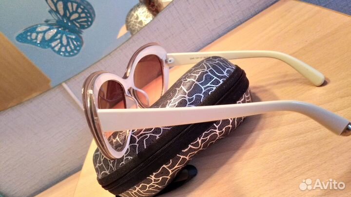 Солнцезащитные очки женские италия