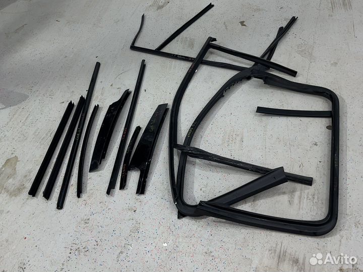 Молдинги двери BMW X7 G07