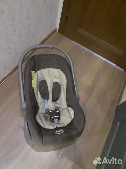 Прогулочная коляска с автолюлькой