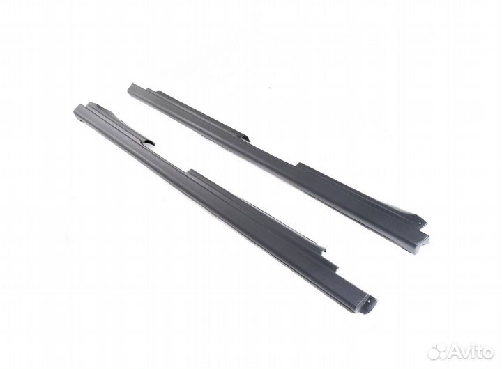 Накладки на пороги ваз 2110