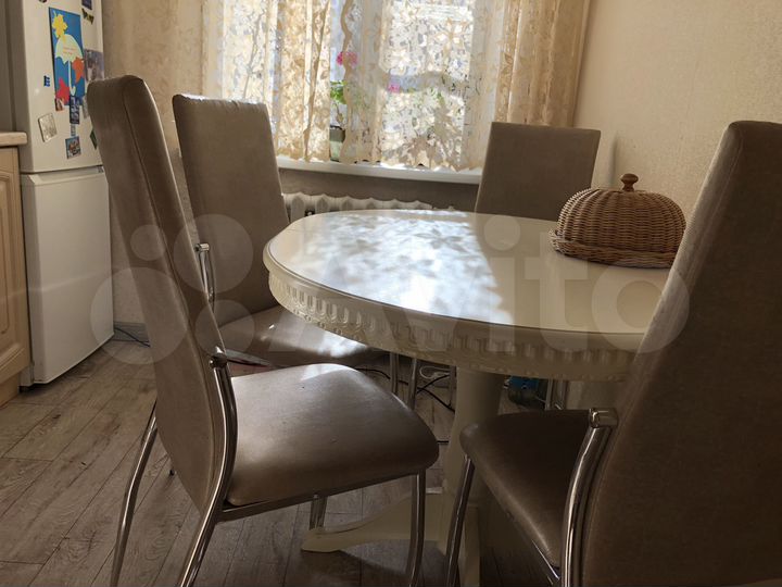 2-к. квартира, 52,7 м², 4/4 эт.