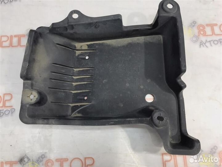 Защита днища левая Toyota Estima (AHR20,ACR50,ACR