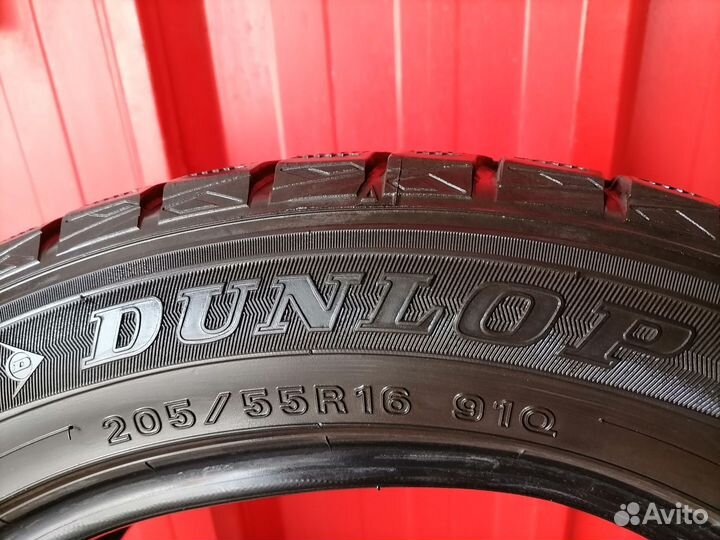 Dunlop Winter Maxx WM01 205/55 R16