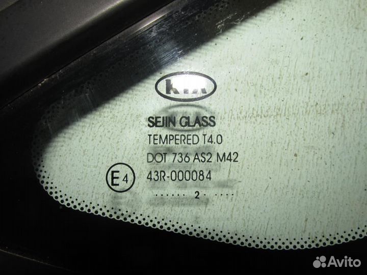 Стекло кузовное глухое левое Kia Ceed JD II 2 2