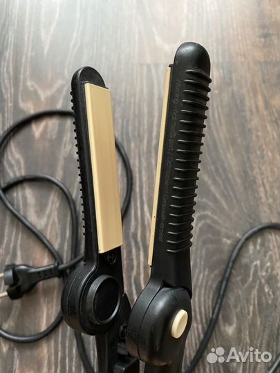 Плойка выпрямитель для волос vitek