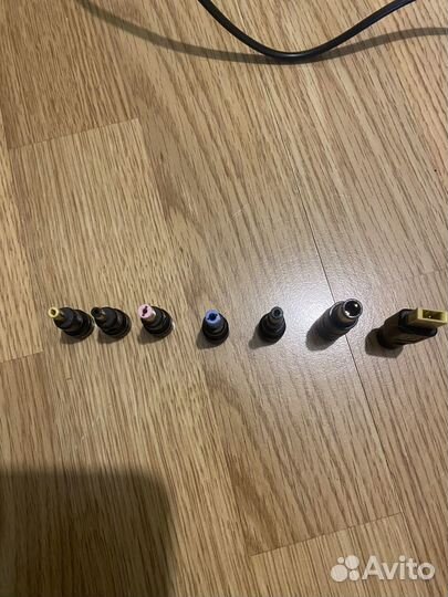 Универсальный адаптер питания FinePower w-65