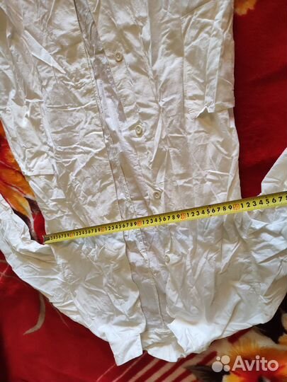 Белый медицинский халат