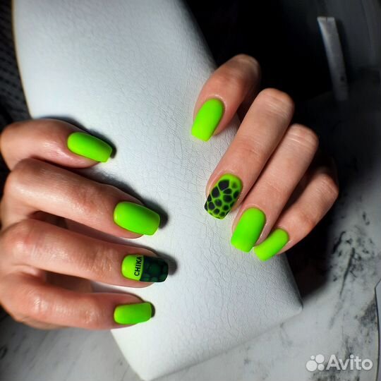 Маникюр с покрытием гель-лак