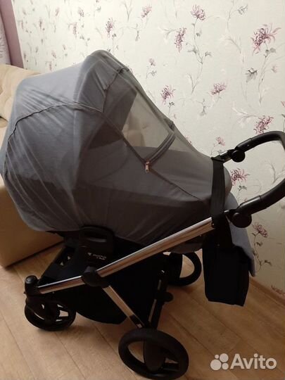 Коляска Invictus V-plus 2в1