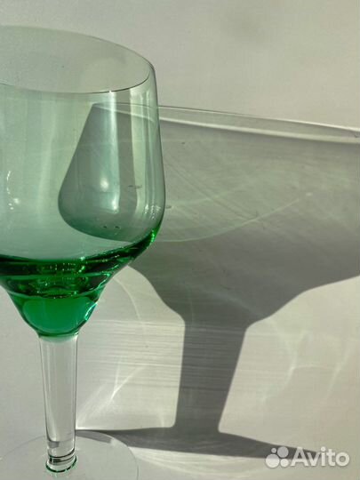 Александритовое (неодимое) стекло Фужеры