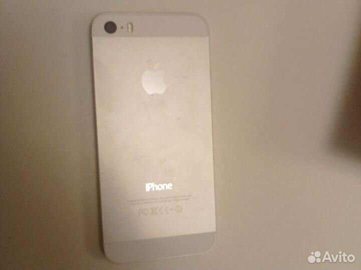 iPhone 5S, 64 ГБ