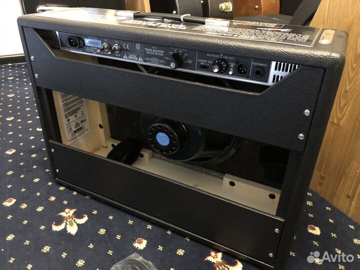 Комбоусилитель Fender Tone Master Deluxe Reverb