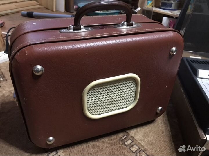 Проигрыватель Юбилейный и Мелодия 103 Радиотехника