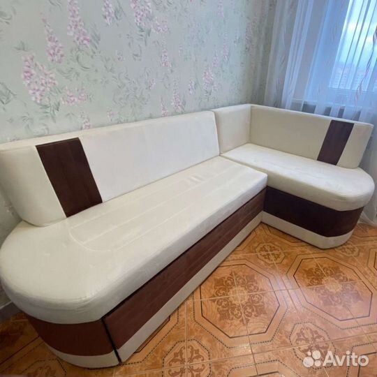 Ремонт мягкой мебели. обивка