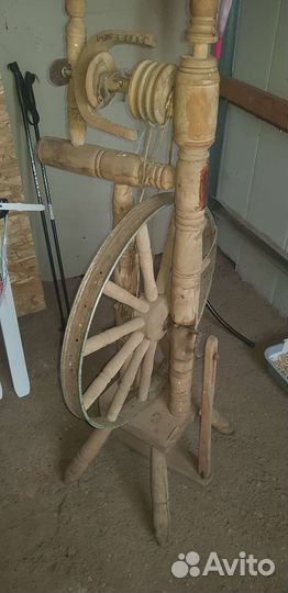 Прялки деревянные стариные