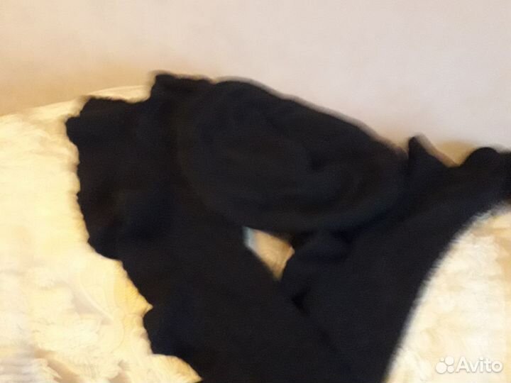 Перчатки,берет,шарф с рюшами