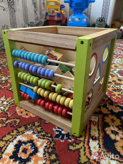 Кубик бизиборд