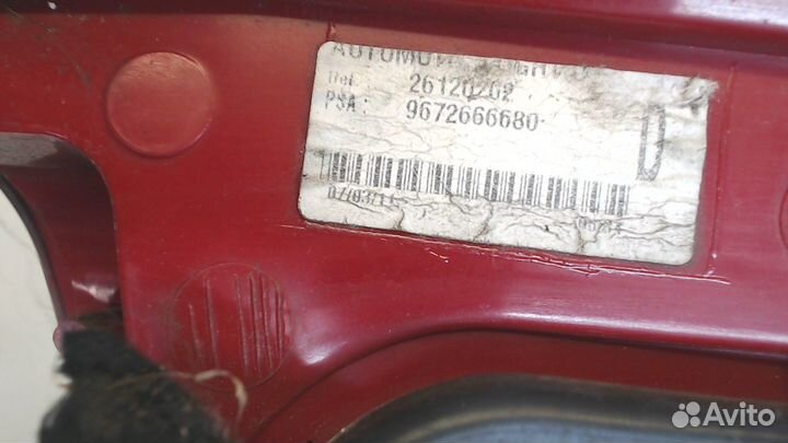 Фонарь (задний) Peugeot 5008, 2011