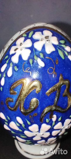 Пасхальное яйцо фарфор