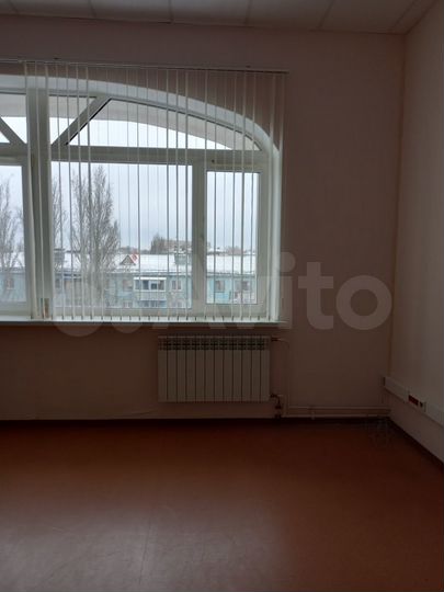 Два просторных кабинета на 5-м этаже