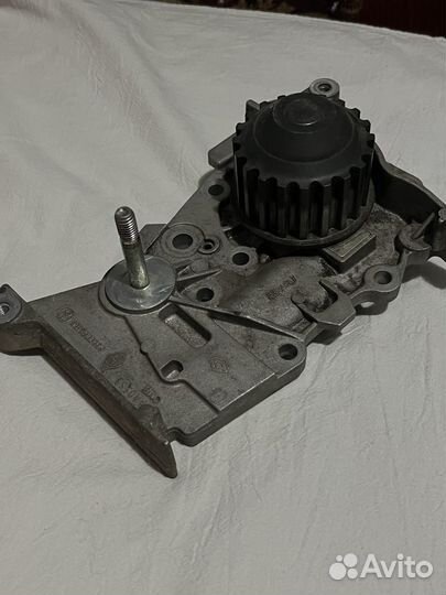 Помпа renault logan