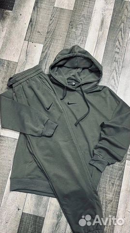 Костюм Nike
