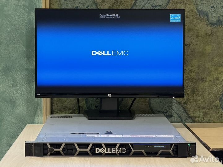 Сервер dell R640 10sff NVMe 2x8167M 64gb